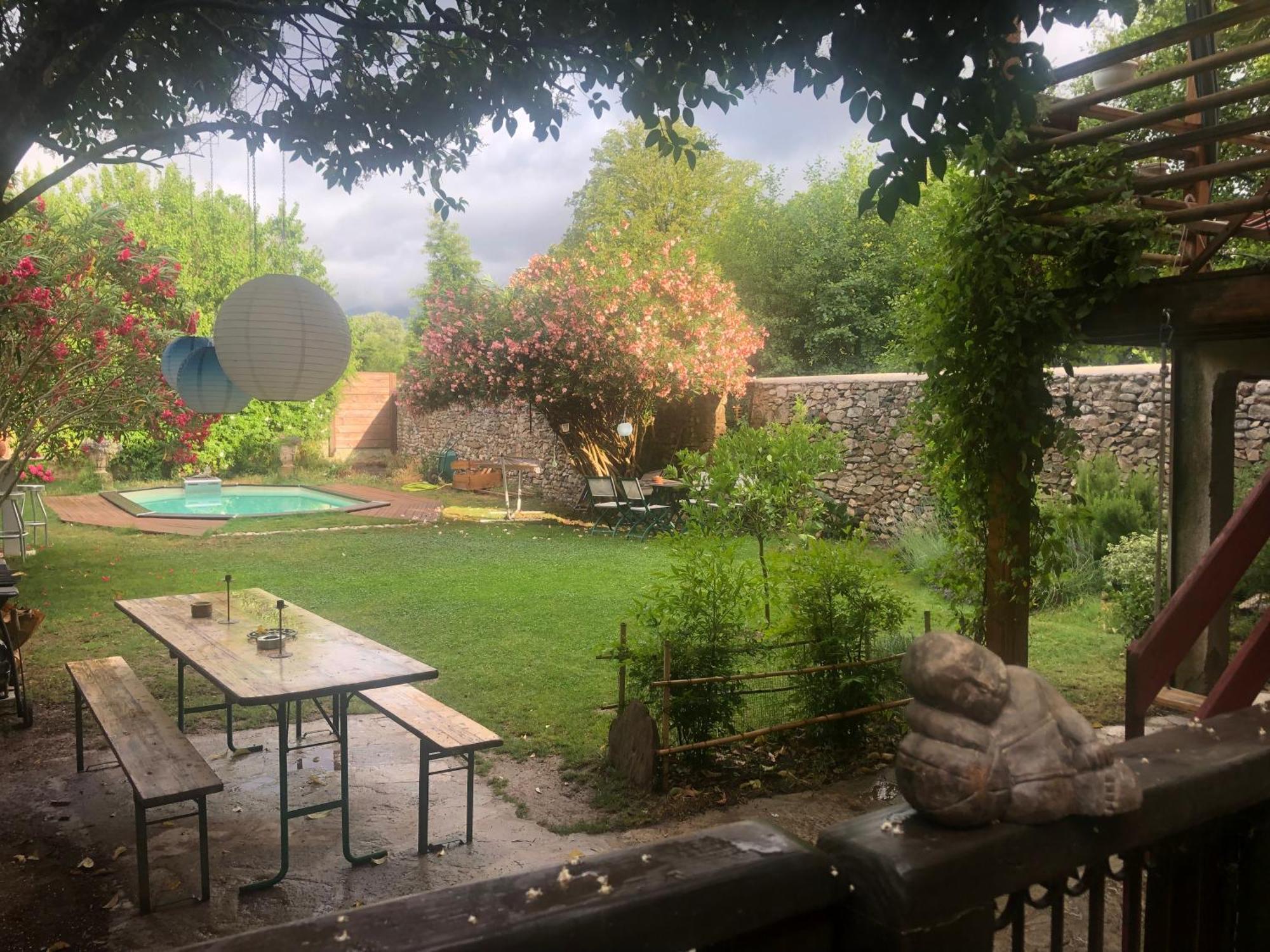 Gites De La Soulondre Lodeve Bagian luar foto