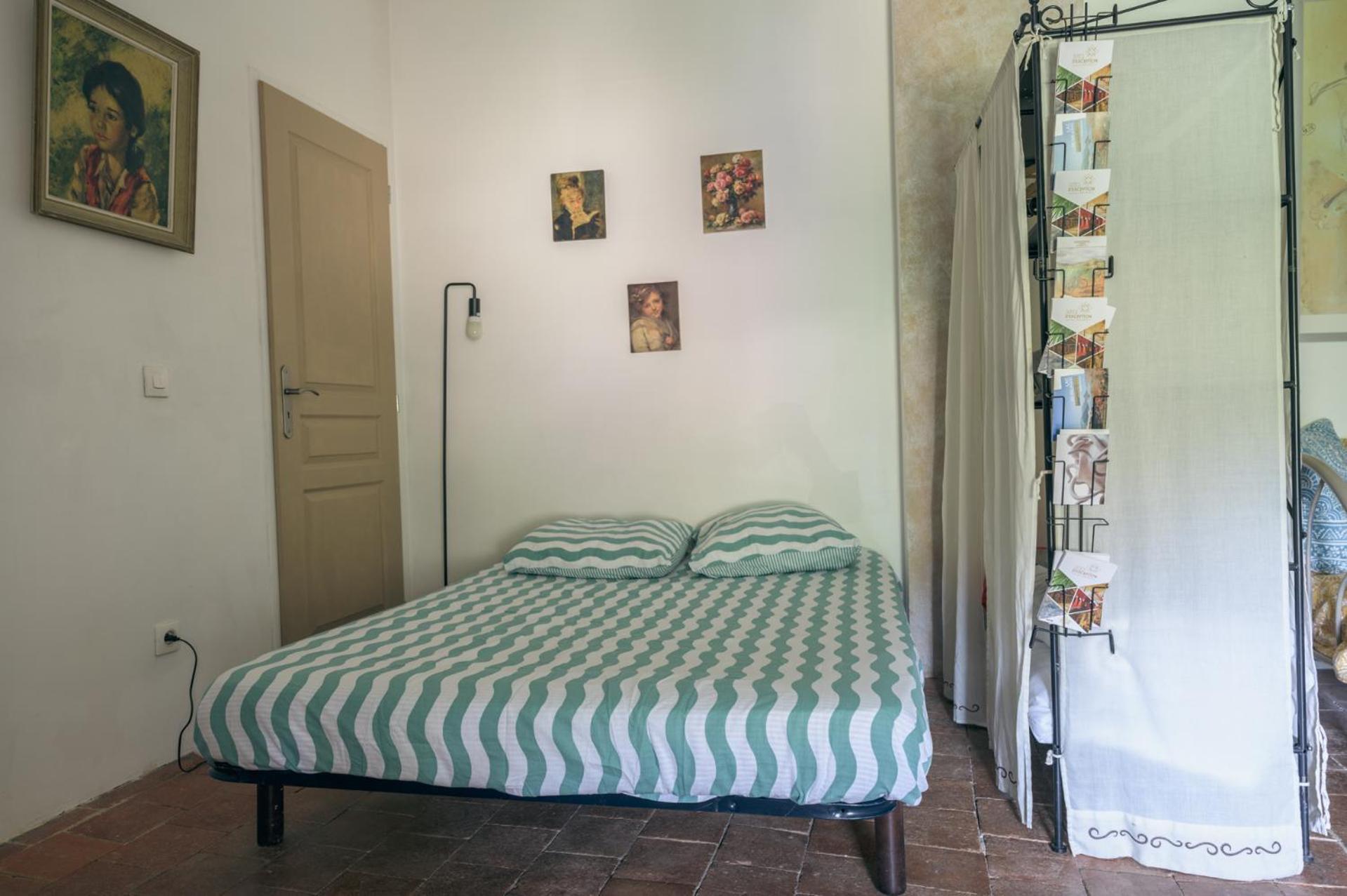 Gites De La Soulondre Lodeve Ruang foto